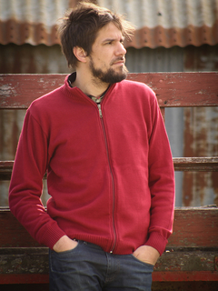 2.6.23 CAMPERA C/CIERRE LISA