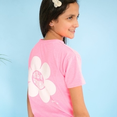Remera Flower - Está o no está?