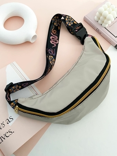 Riñonera Jolie XXL Desde 12 uni por - PAW ACCESORIOS MAYORISTA