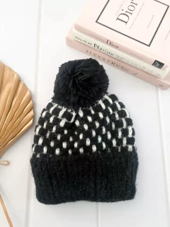 GORRO BUNDU - DESDE 12 UNI POR en internet