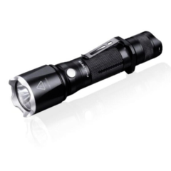 Linterna Tactica Fenix TK15 - comprar online