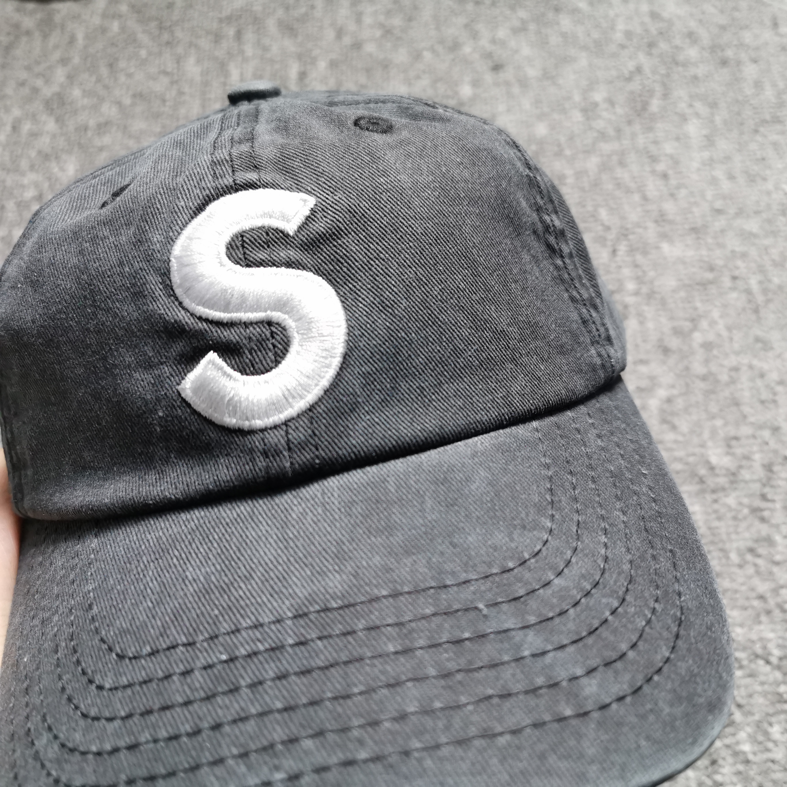 購入可能商品 シュプリーム Pigment Print S Logo 6-Panel 黒 | wolrec.org