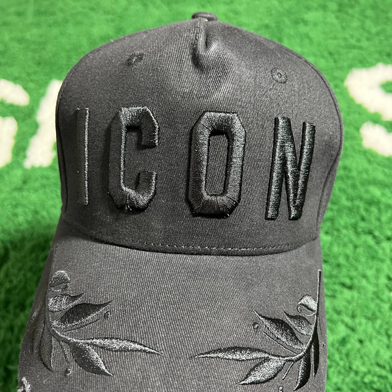 Icon cap cheap all black