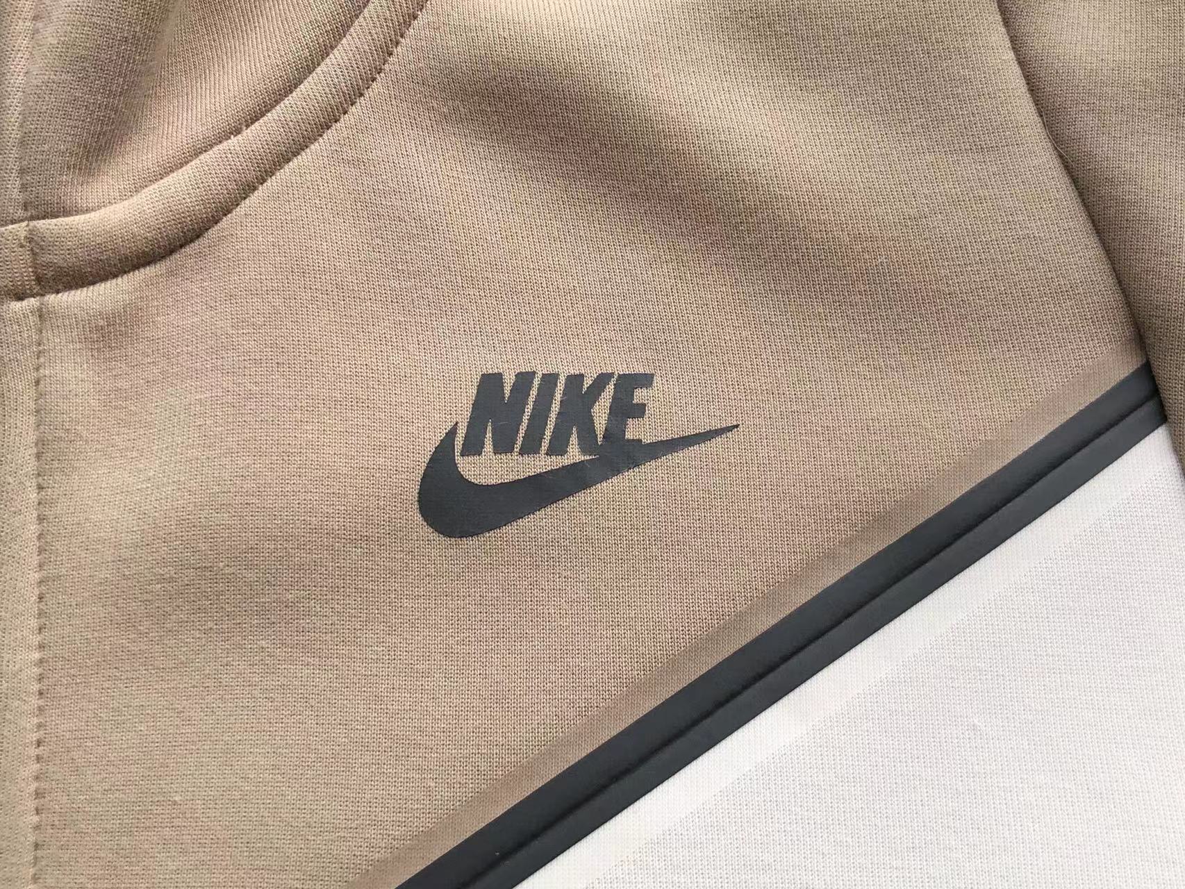 KIT/CONJUNTO - Nike Sportswear Tech Fleece Hoodie & Joggers Set - Sandalwood - Image 7