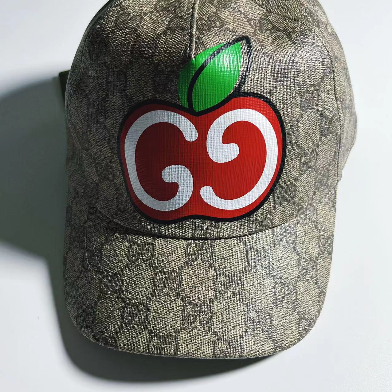 Gucci Owl GG Supreme Cap - Outstanding Style and Sophistication