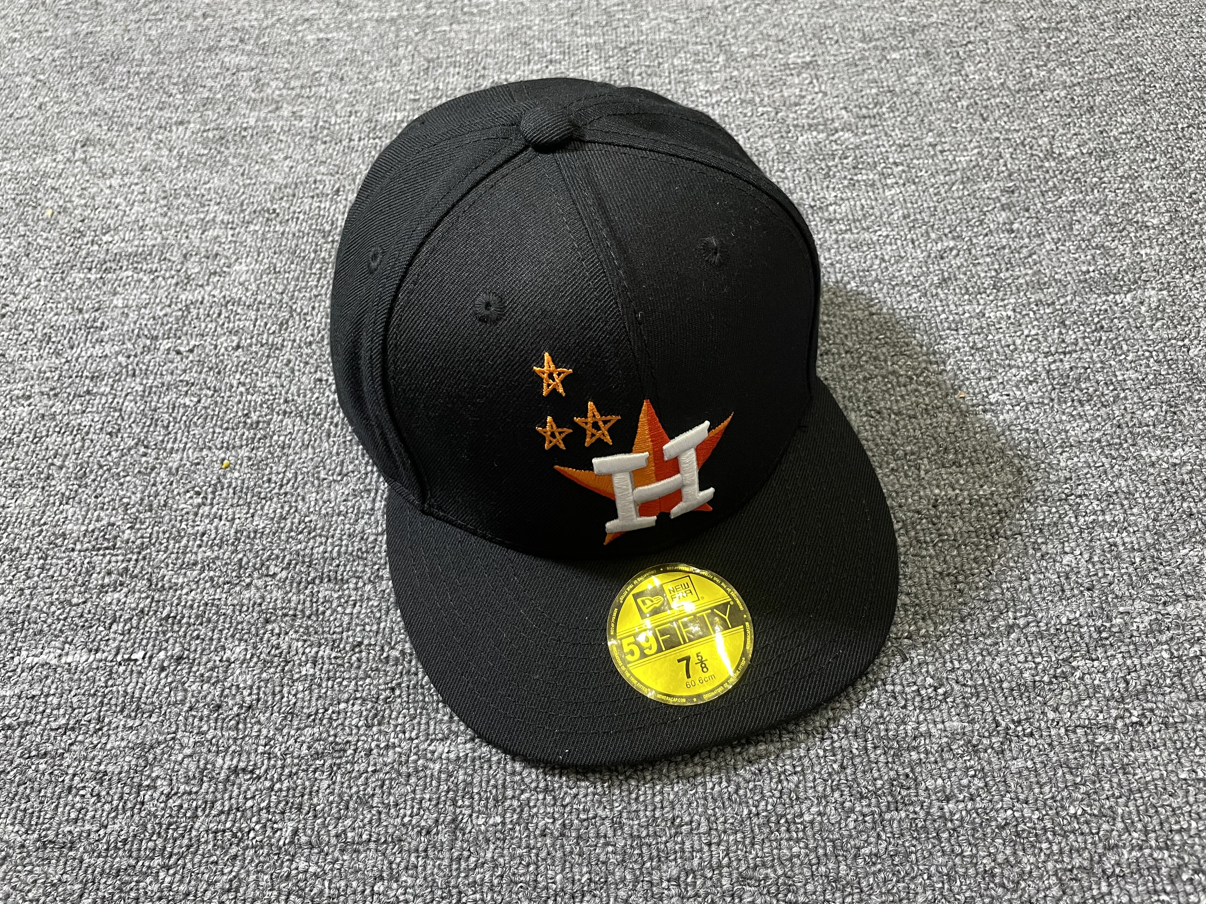 Now available at Dallas location! Travis Scott x Houston Astros 59Fifty  Fitted Hat Size 7 1/8 DS $250