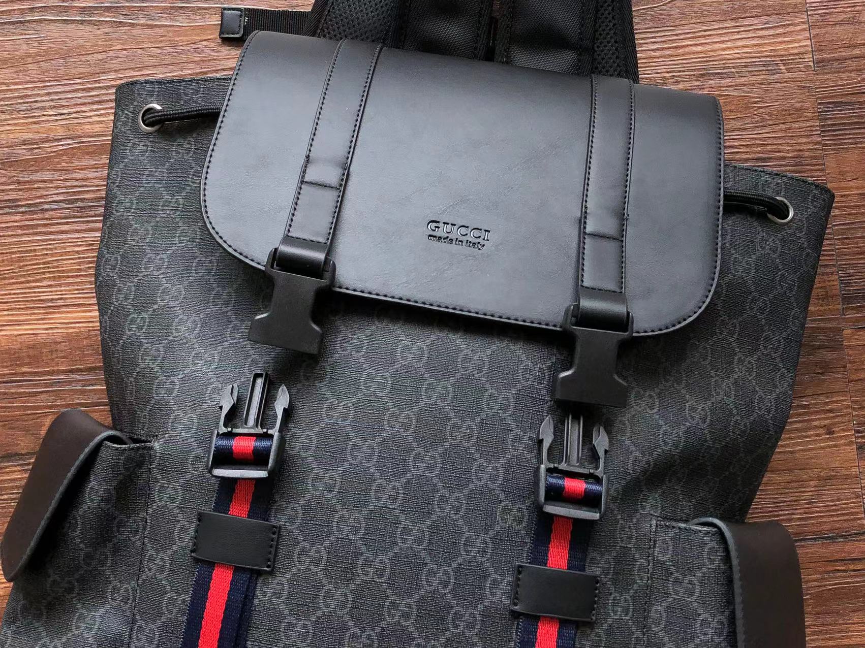 Experience the Power of Luxury with the Gucci GG Supreme Black-Grey
