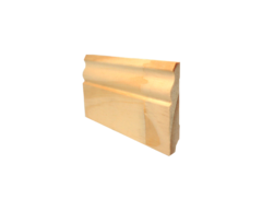 Zócalo moldurado N.331 (12x67 mm) pino natural