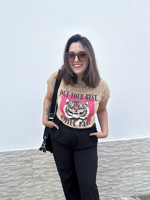 T-Shirt Wild - Comprar em Condessa Boutique