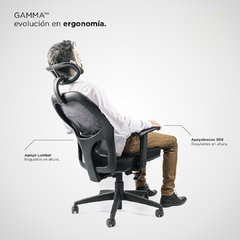 Silla de oficina ergonómica apoyabrazos regulables en altura y apoyo lumbar