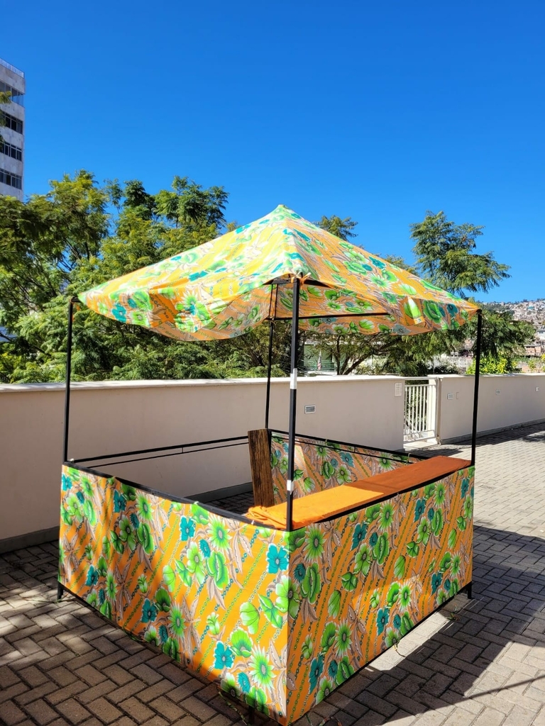 Locação de Barraquinha de Festa Junina 2X2