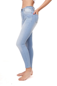 Chupín Berlin Celeste - JM1233 - comprar online