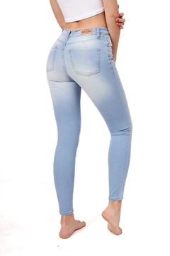 Chupín Berlin Celeste - JM1233 - VOV JEANS