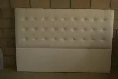 Respaldo de Cama Panel Cuadriculado con Costura - DEMUEBLES.COM.AR