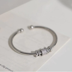 Pulseira Feminina Elen na internet