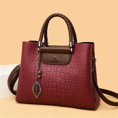Bolsa Feminina Justine na internet