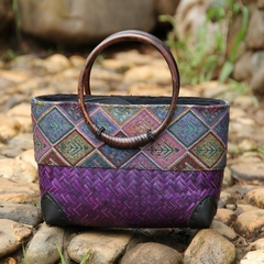Bolsa Feminina Luna na internet