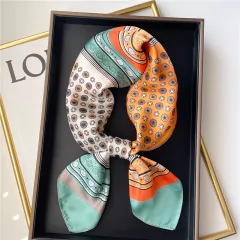 Lenço Feminino Isis - comprar online