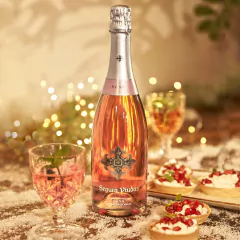 Segura Viudas Brut Rosé Gift Box en internet
