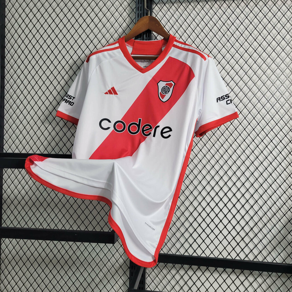 Designer cria camisas dos clubes mexicanos inspiradas na Adidas