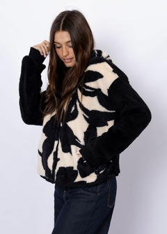 CAMPERA CORDERITO GARDENIA BLANCO en internet