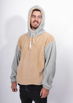 Buzo Canguro Beige con Menta