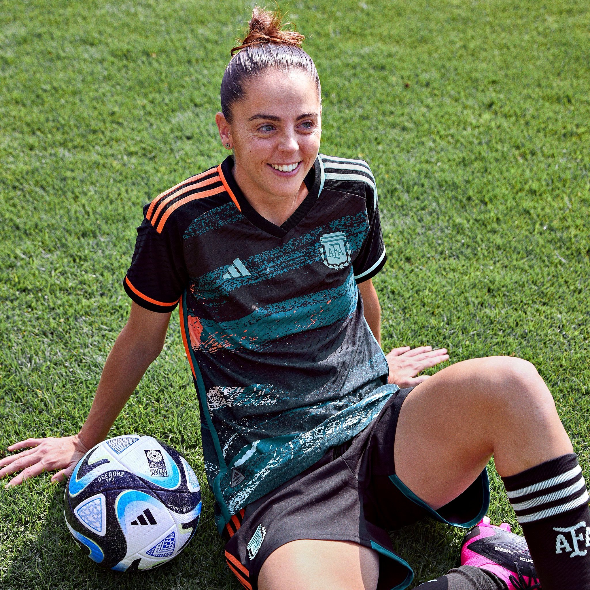 Camisa Japão II 2023/2024 Torcedor Adidas Copa do Mundo Feminina