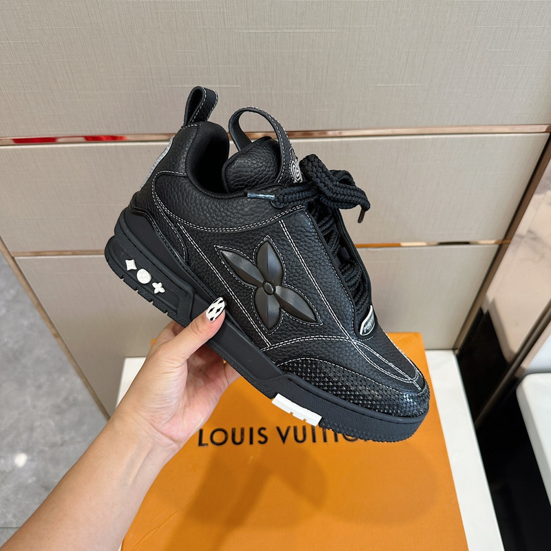 Tenis Louis vuitton preto roxo amarelo