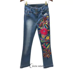 JEANS MEZCLILLA MEDIA TALLA 9