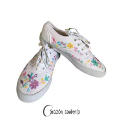 TENIS DE AGUJETA COLOR BLANCO NUMERO 23 - comprar en línea