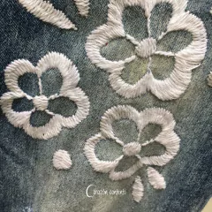 JEANS MEZCLILLA CLARA TALLA 5 en internet