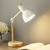 Luminária LED de mesa criativa na internet
