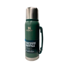 Termo Stanley 1 litro color verde con tapón cebador