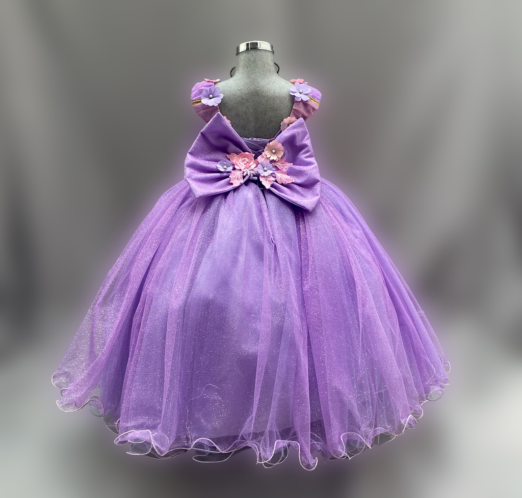 vestido de presentacion rapunzel