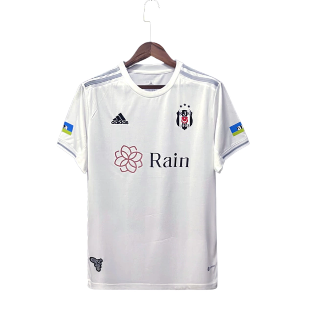 Camisa Besiktas I 22/23 disponível no Espaço dos Mantos!