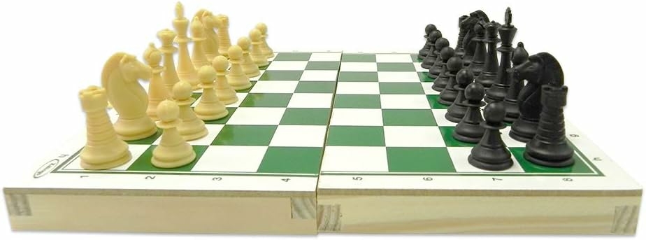 Uras Mundo da Criança agora conta com oficina de xadrez