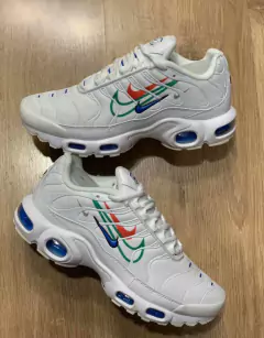 Tênis Nike Tn – Branco, vermelho, azul e verde