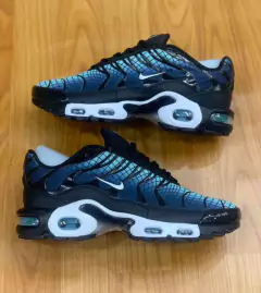 Tênis Nike Tn – Preto, azul e branco