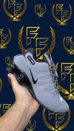 Tênis Nike Shox 4 Molas – Cinza e Preto
