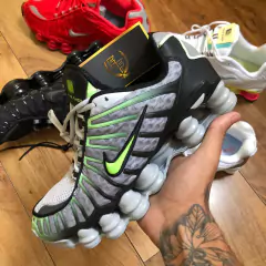 Tênis Nike Shox Tl 12 Molas – Cinza e Verde