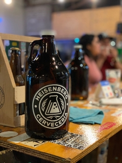 Growler de vidrio con cerveza (2 litros) - comprar en línea