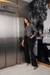 Chaqueta Alesia y Pantalon sastrero negro - comprar online