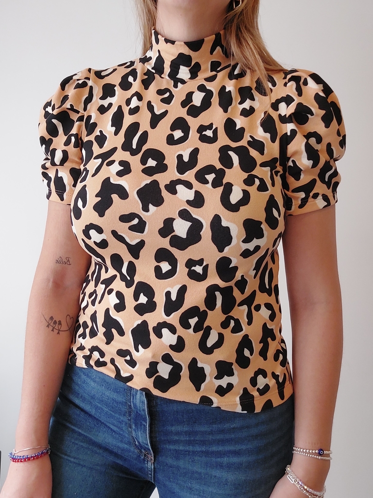 Polera discount animal print