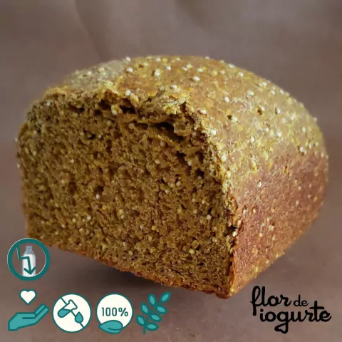 Pão de Kefir com Cúrcuma e Quinoa