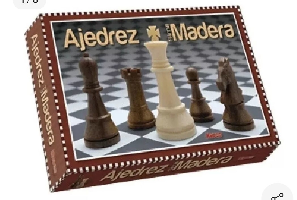 Juego de ajedrez en madera