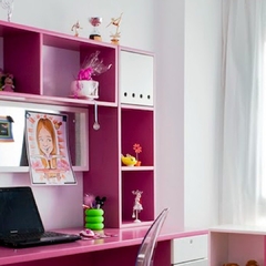 Estantería vertical con puerta de abrir - comprar online
