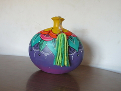 Botella de cerámica colorida