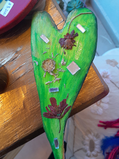 Corazón 6 (verde con hojas)