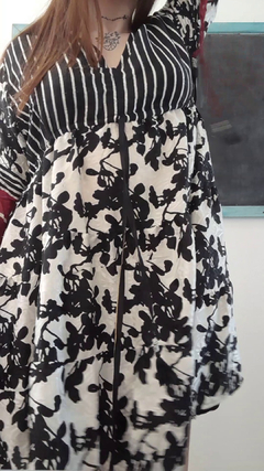 Vestido de seda hindú corto - Blanco, negro y rojo - Álmica cosmética&deco