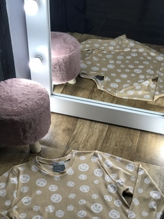 Buzo “Zoe” Kumari - tienda online
